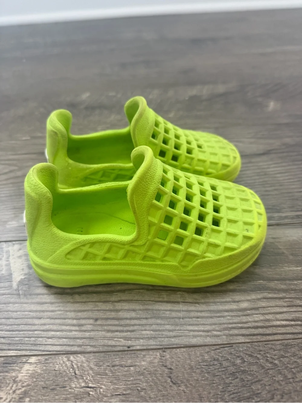 Lusso Cloud Scenario Kid's Slip-On Shoes - Volley Yellow